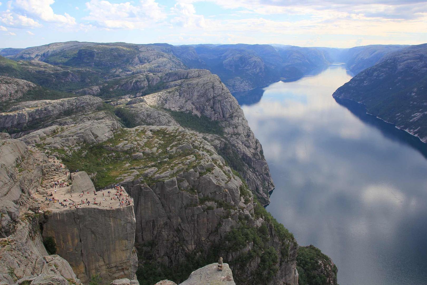 "Versammlung" auf dem Preikestolen...