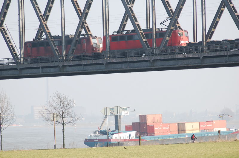 Verschiedene Transportwege