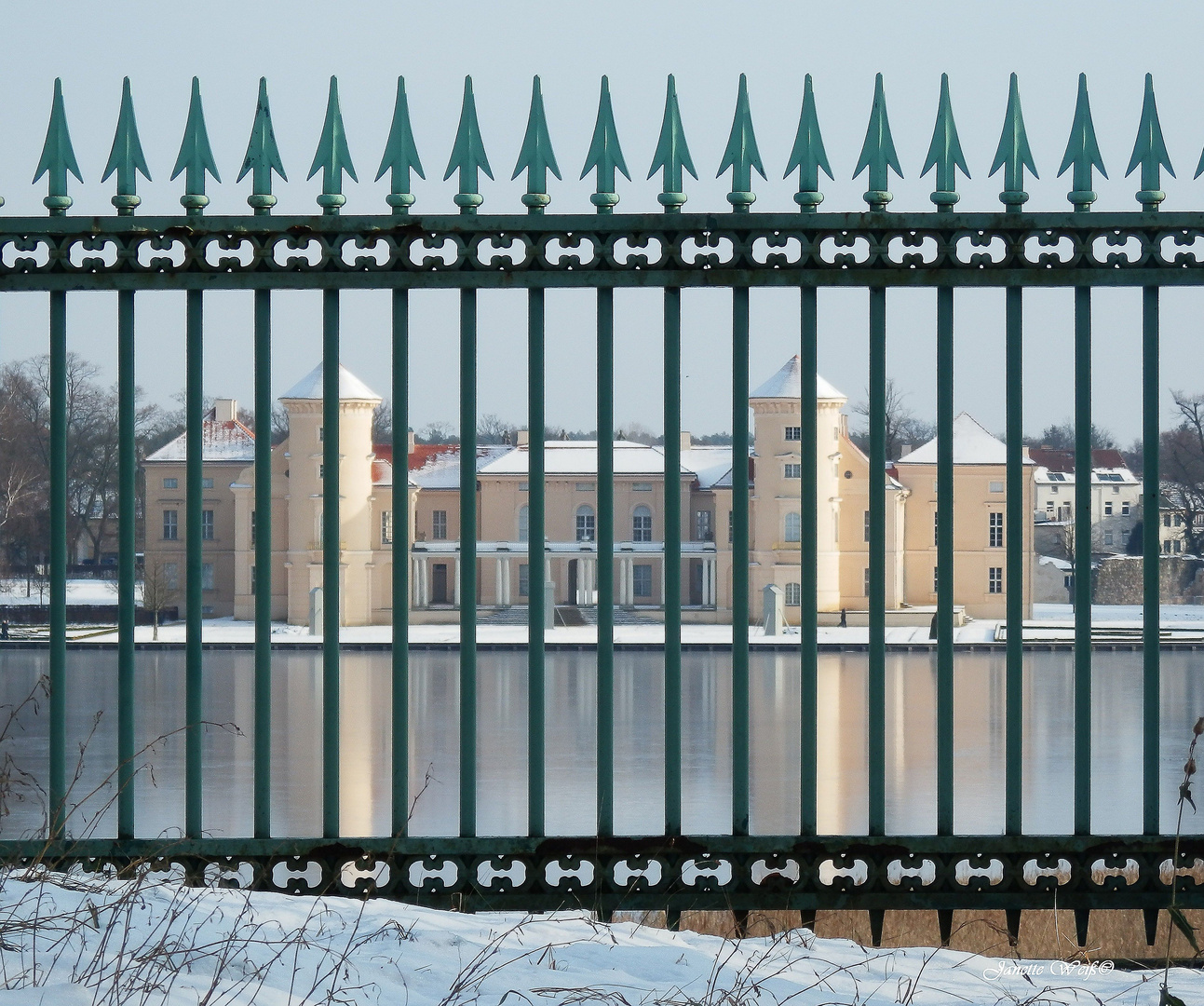 "verSCHLOSSen"    >>    Schloss Rheinsberg