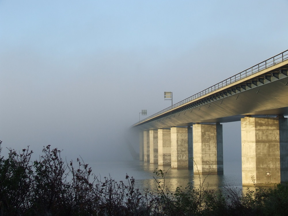 verschlungene Brücke in Dänemark