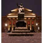 Verschneite Oper