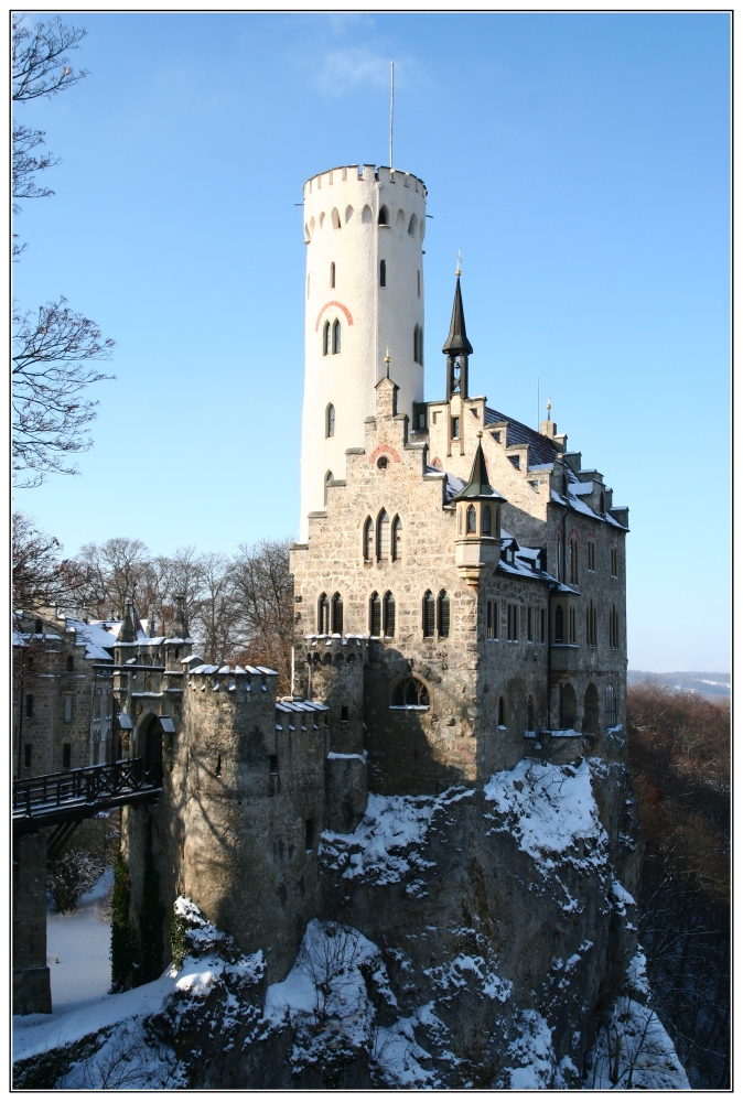 Verschneites Märchenschloß Lichtenstein