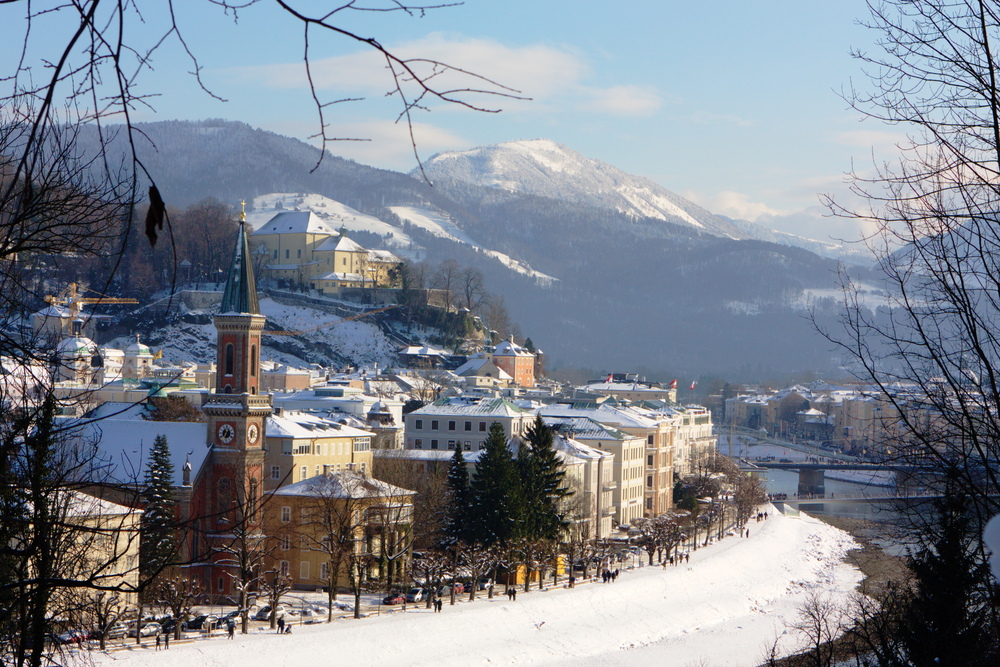 Verschneites Salzburg II