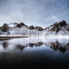 Verschneites Vestrahorn