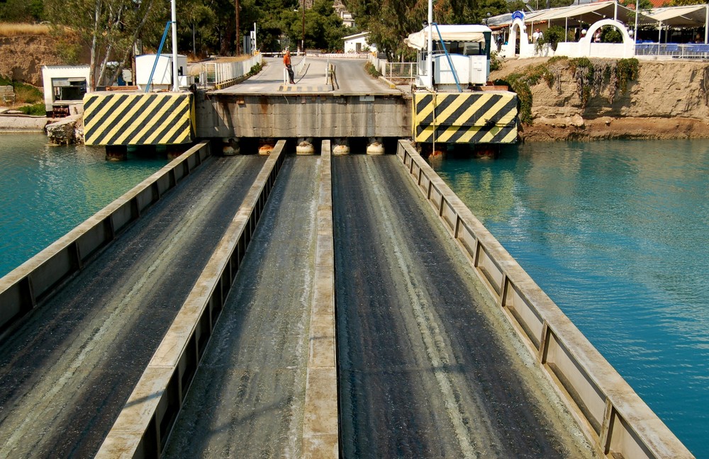 Versenkbare Brücke 1