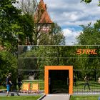 verspiegelter Pavillon auf der Erleninsel /Waiblingen