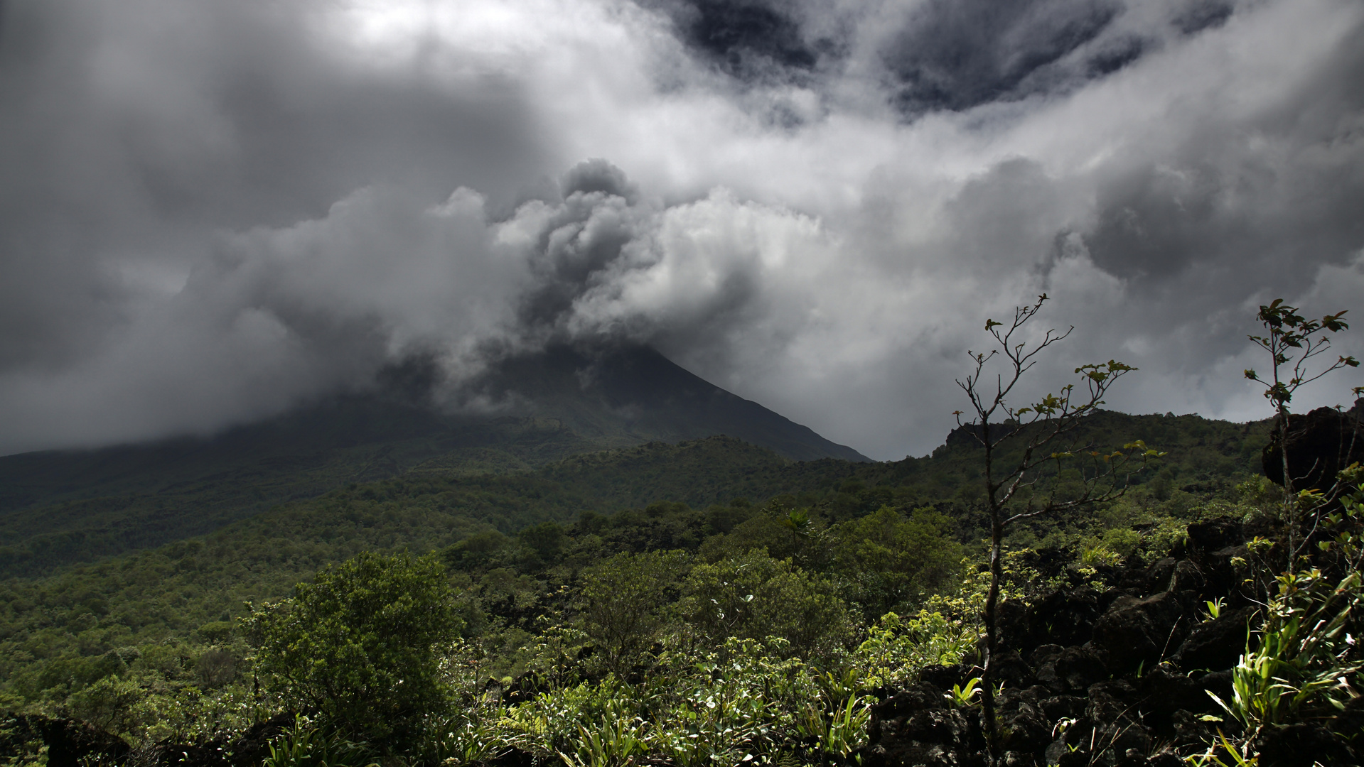 Versteckspiel in den Wolken