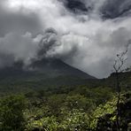 Versteckspiel in den Wolken