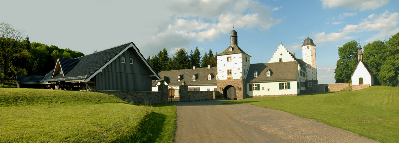 Versteckt liegendes Juwel in der Eifel. Über 1100 Jahre alt.