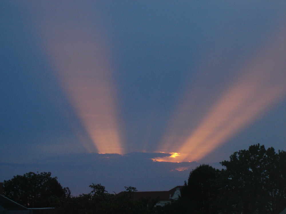 Verstrahlt Foto & Bild sonnenuntergänge, himmel & universum, natur
