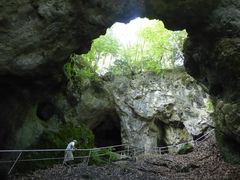 Versturzhöhle Riesenburg.....