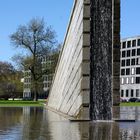 Versunkene Mauer im Invaliden Park