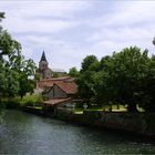 Verteuil – La Charente, le centre du bourg et l’Eglise St Médard (XIIème)
