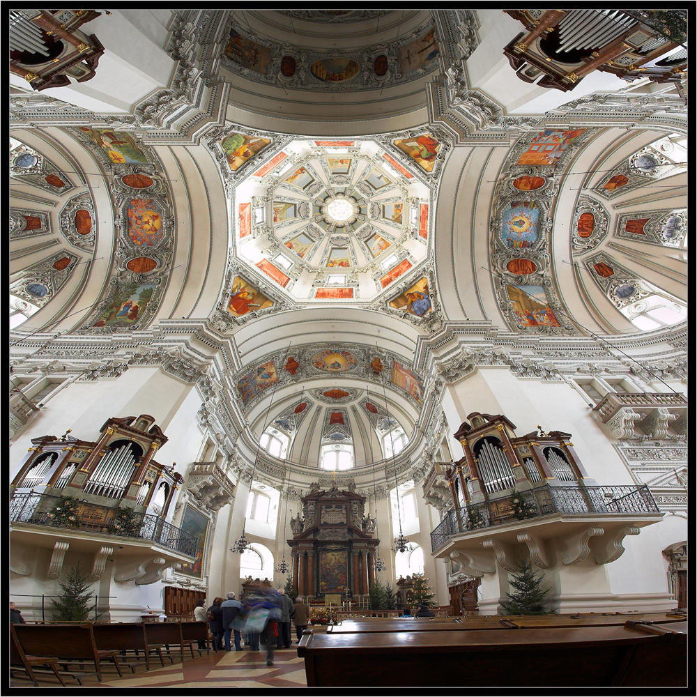 Vertical Space (Salzburger Dom)