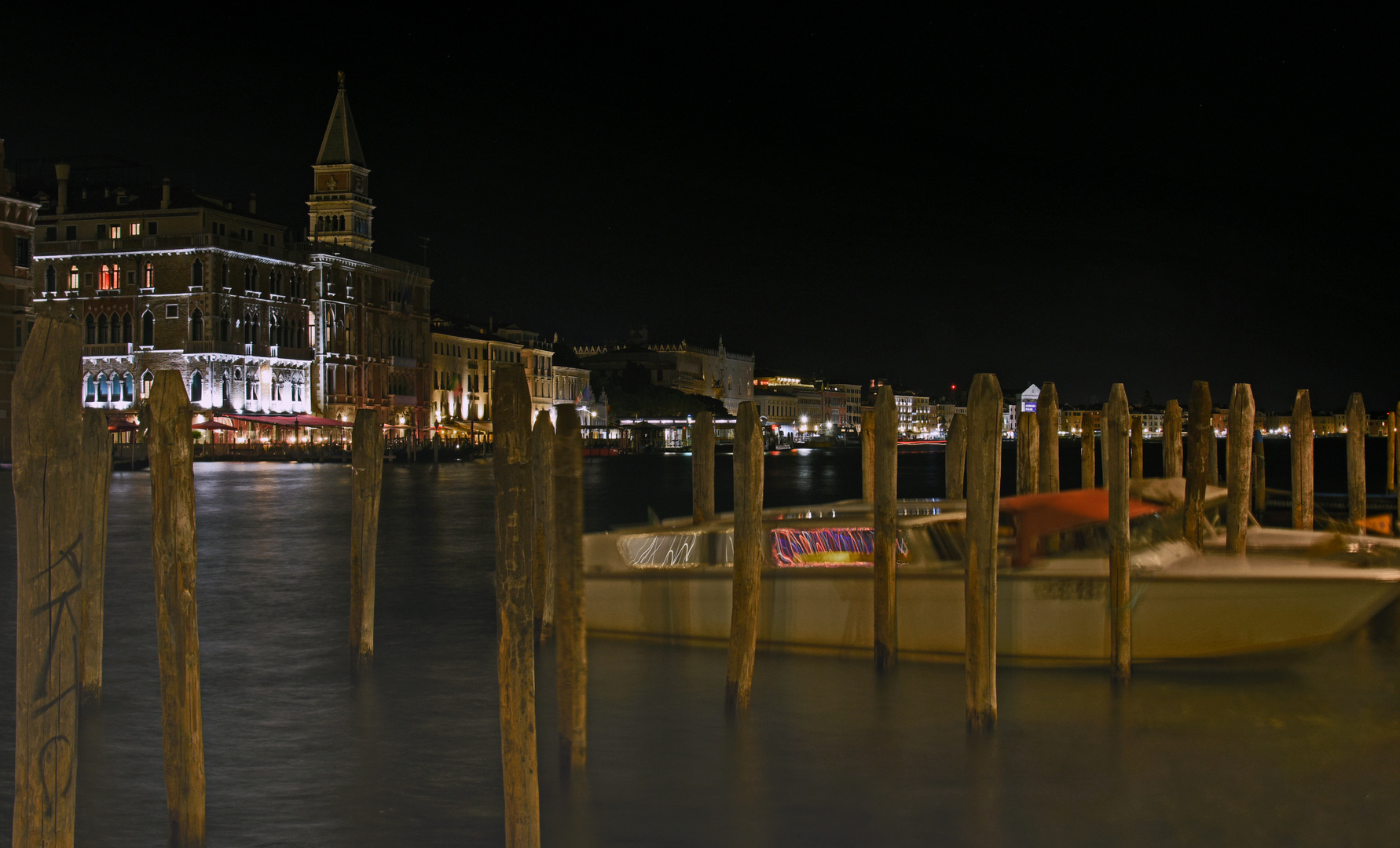 Verträumte Nacht im Mai in Venedig