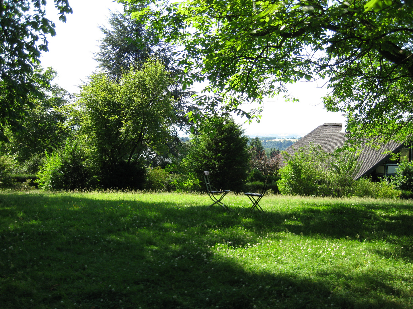 Verweilen im Klostergarten Arenberg im Juli 2010