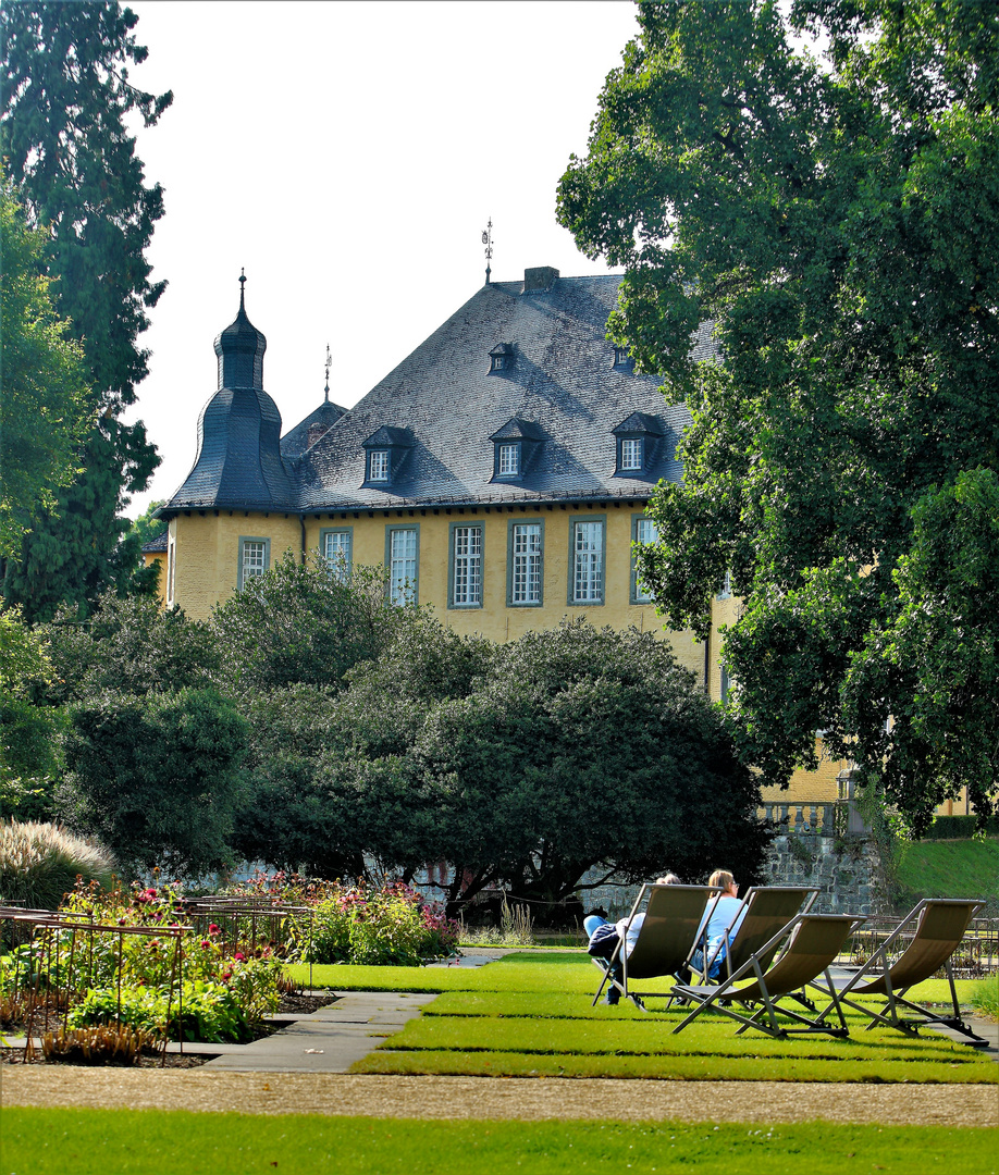 verweilen im Schlosspark von Schloss Dyck