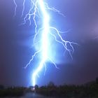 Very cloes lightning strike