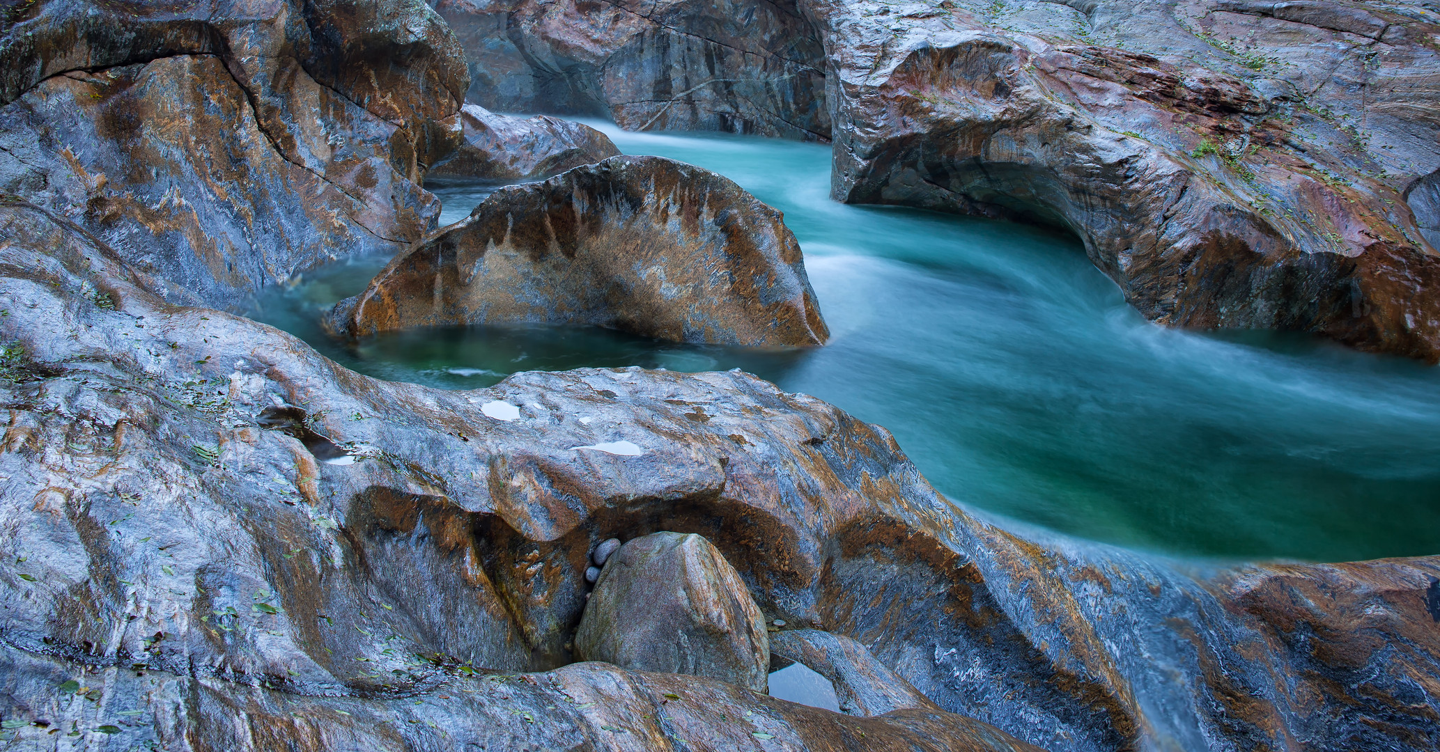 Verzasca - Fels und Fluss