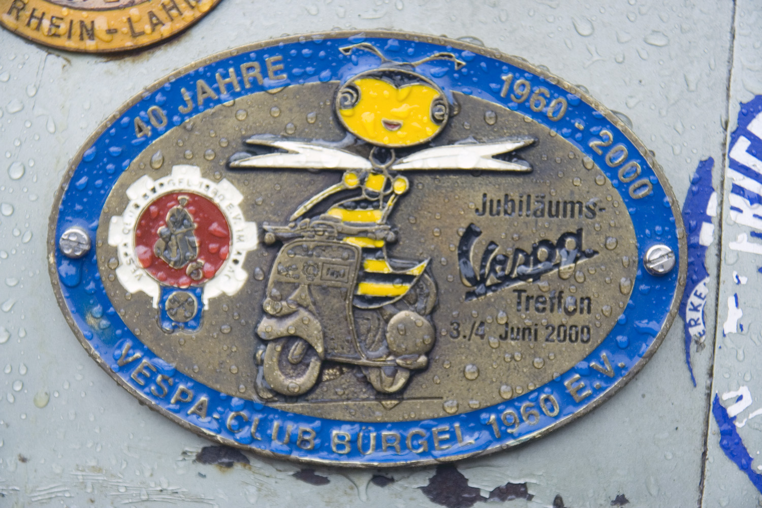 Vespa Emblem