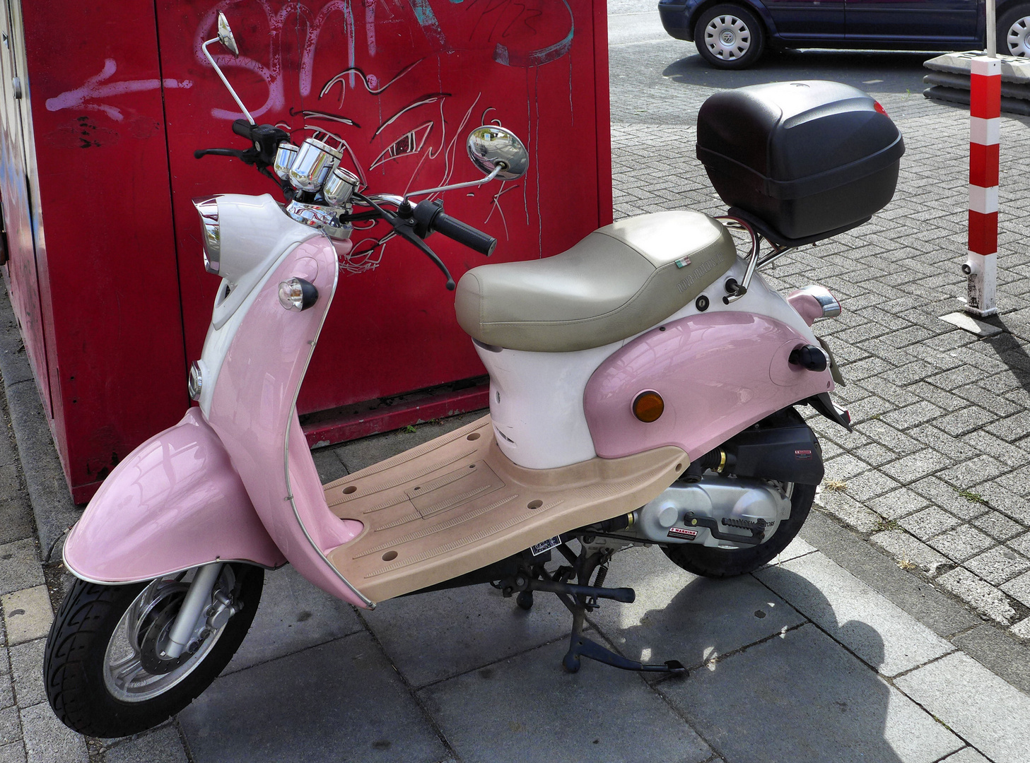 Vespa für Barbie