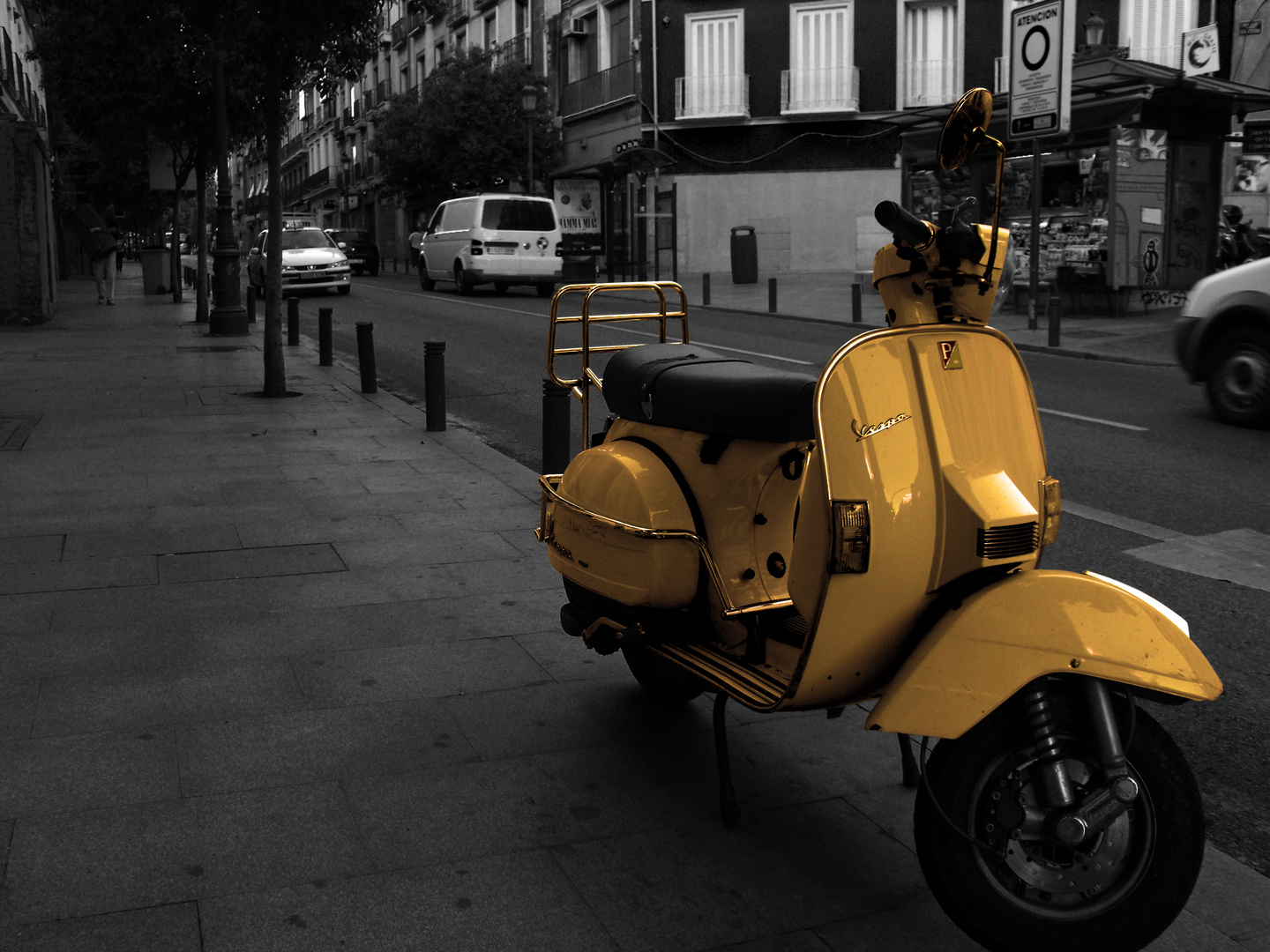 Vespa Gold