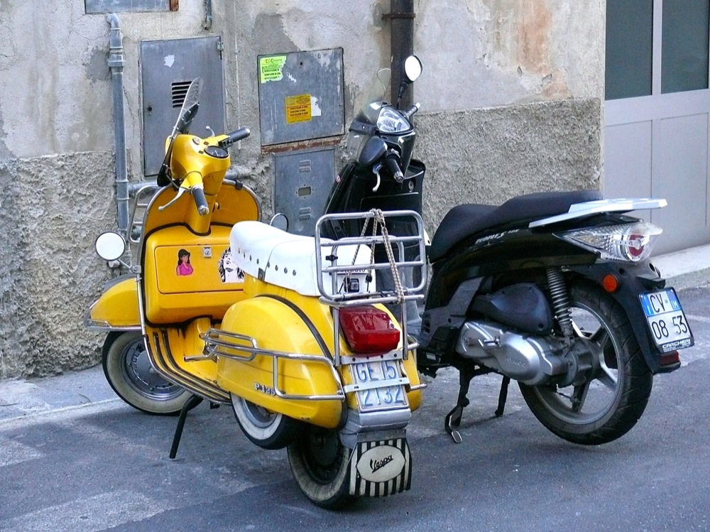 VESPA : KYMCO