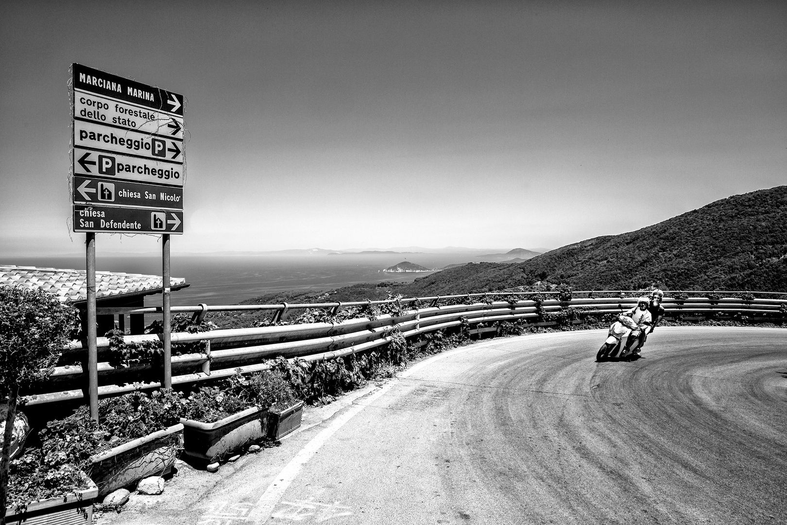 vespa und meer.