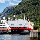 Vesterålen und Fram.Hurtigruten an der Corona Leine in Åndalsnes.