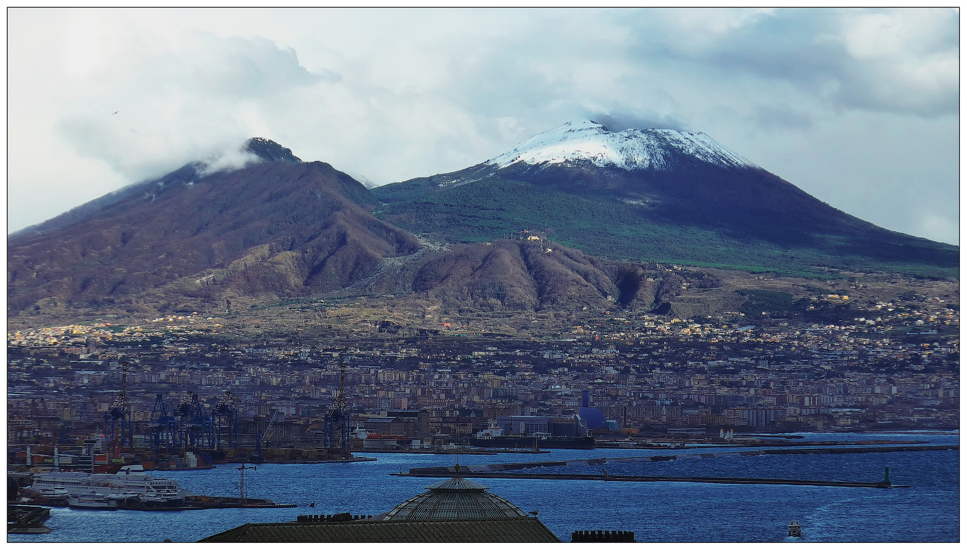 Vesuvio innevato