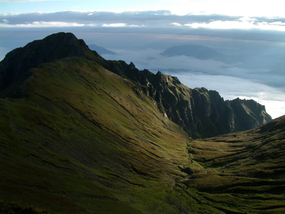 Vf. Bucsoiu (2492m) im Bucegi ( Rumänien / Karpaten - Foto vom 21.08..2005)