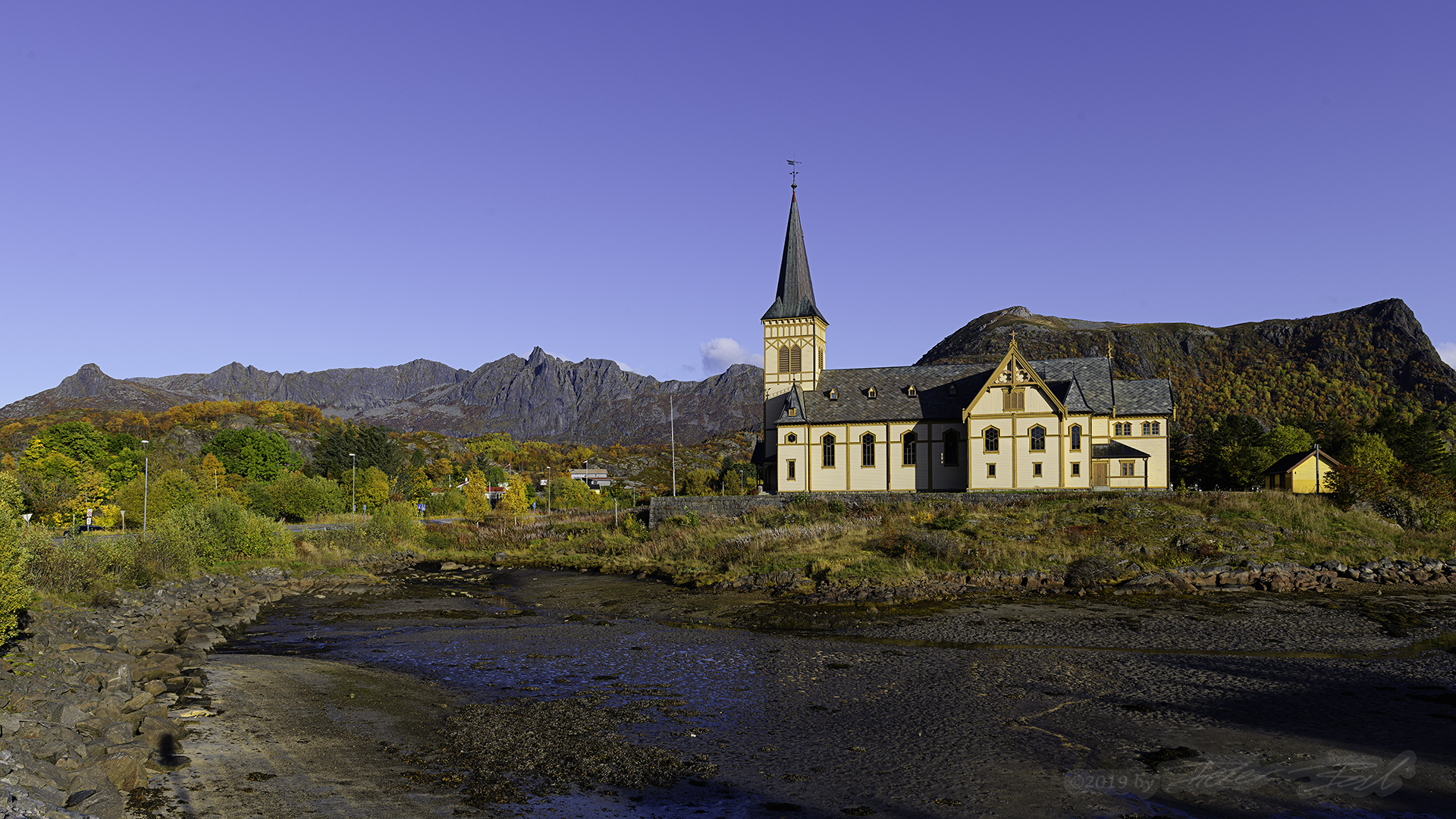 Vågan-Kirche / Lofoten-Kathedrale