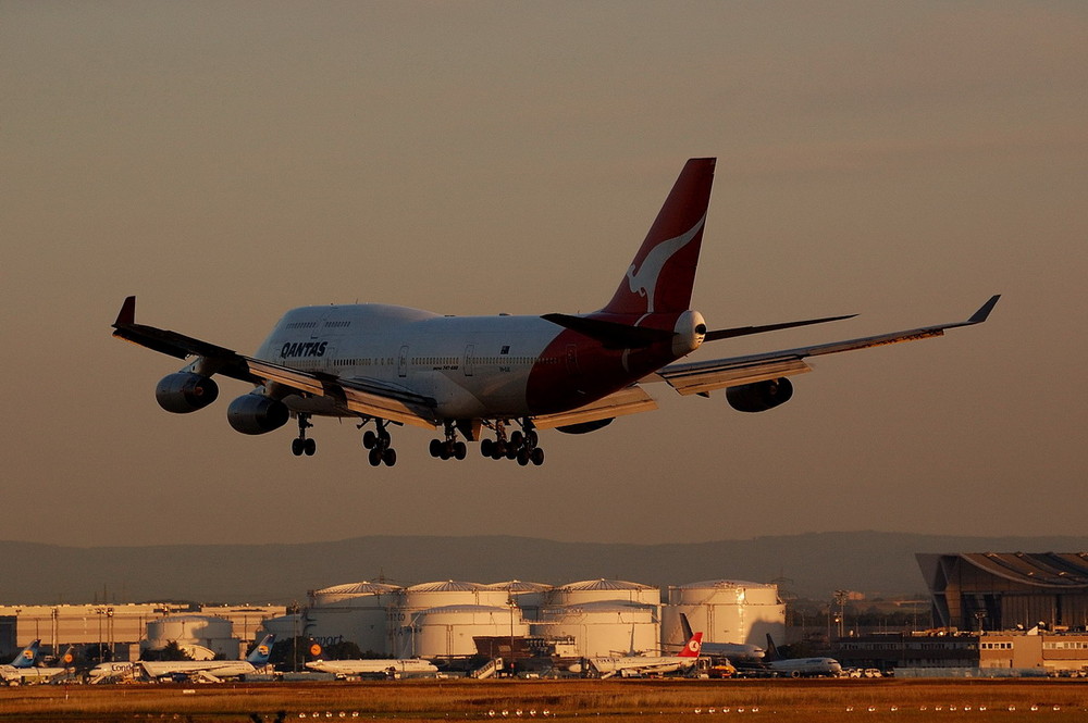 VH-OJU / Qantas / Boeing 747-438