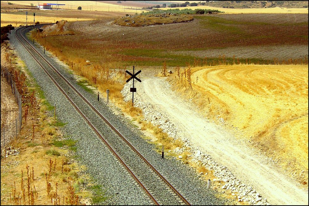 Vía arriba de R. Manuel Sánchez Garrido 