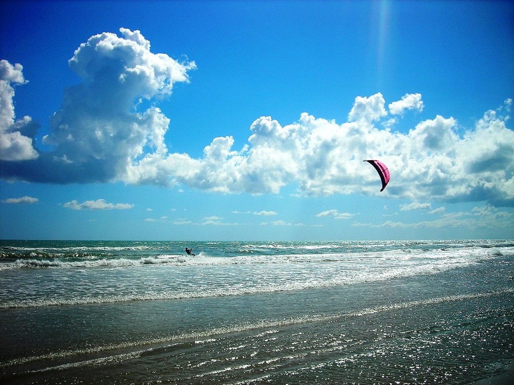 Via col vento sulle onde del mare di Vasto