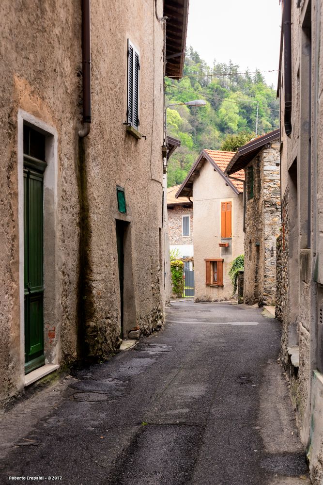 Via Mazzini, Castelveccana frazione Castello