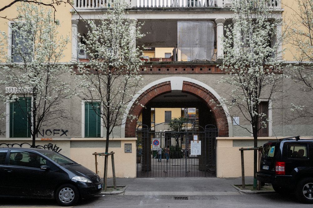 Via Privata Linda Malnati 3 Via Privata Bobbio, Milano Foto % Immagini| architetture, vicoli e