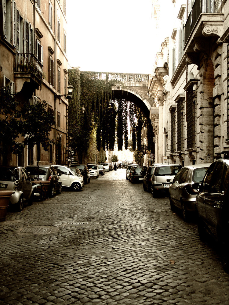 Via Romana - Strasse in Rom