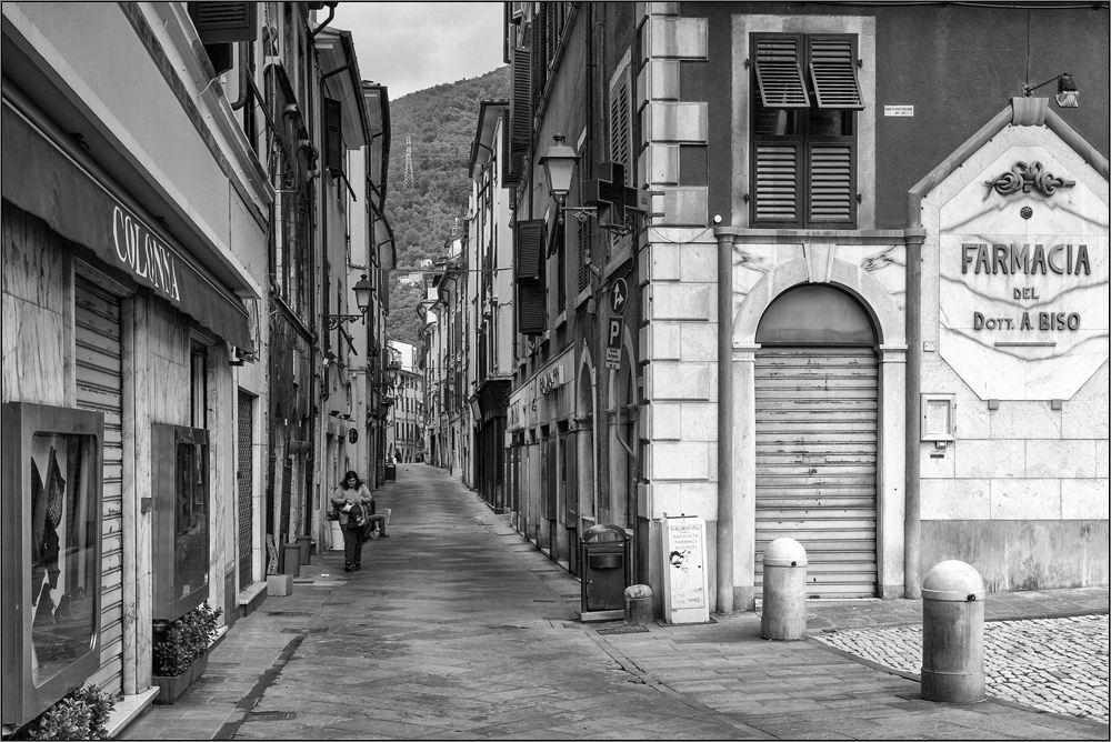 Via Santa Maria in Carrara