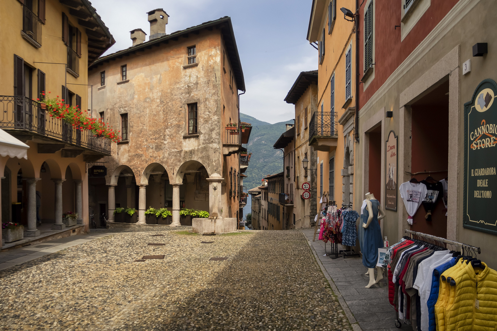 Via Umberto I, Cannobio