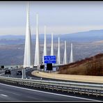 VIADUC - de - MILLAU - 3 - 