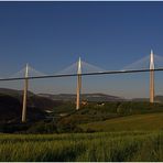 * Viaduc de Millau *