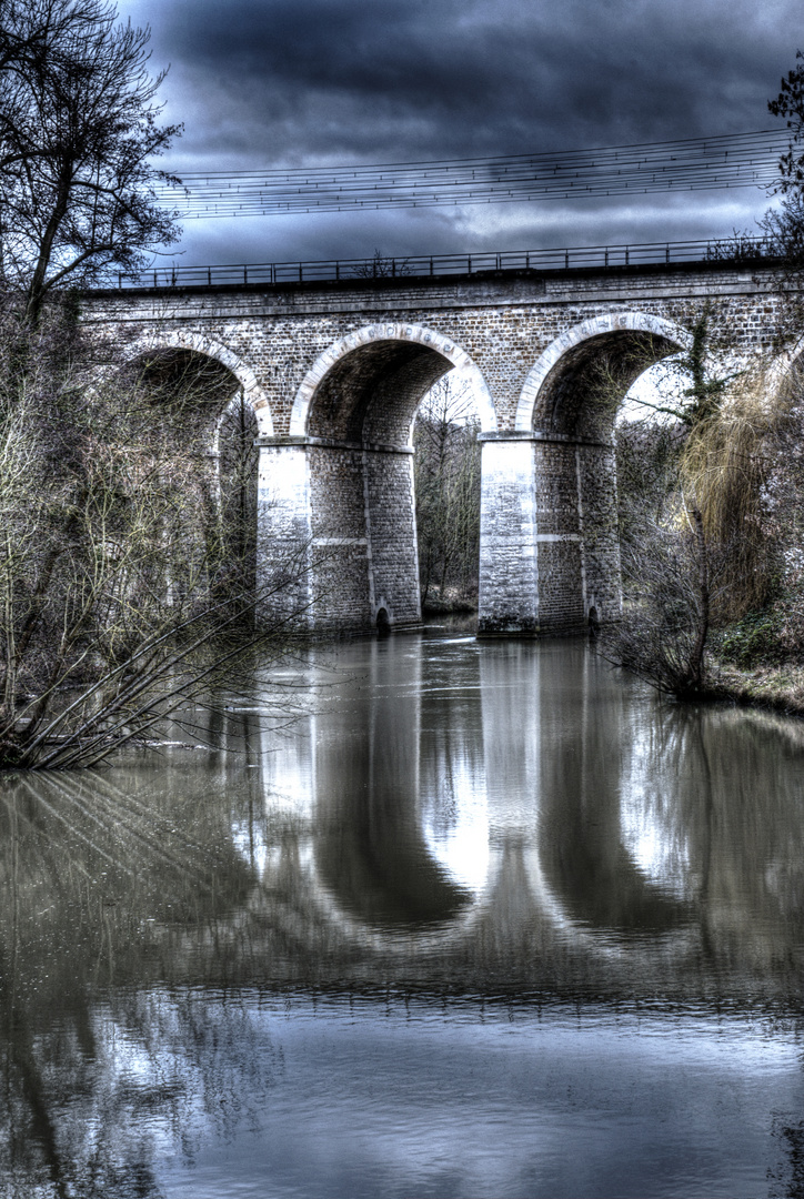 Viaduc sur le YERRE 2