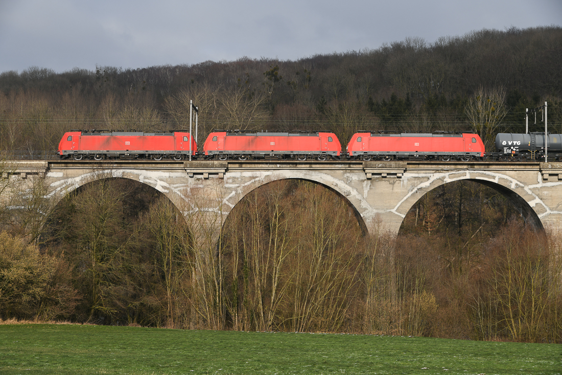 Viaduct Remersdaal mit 3 DB-Loks (B)