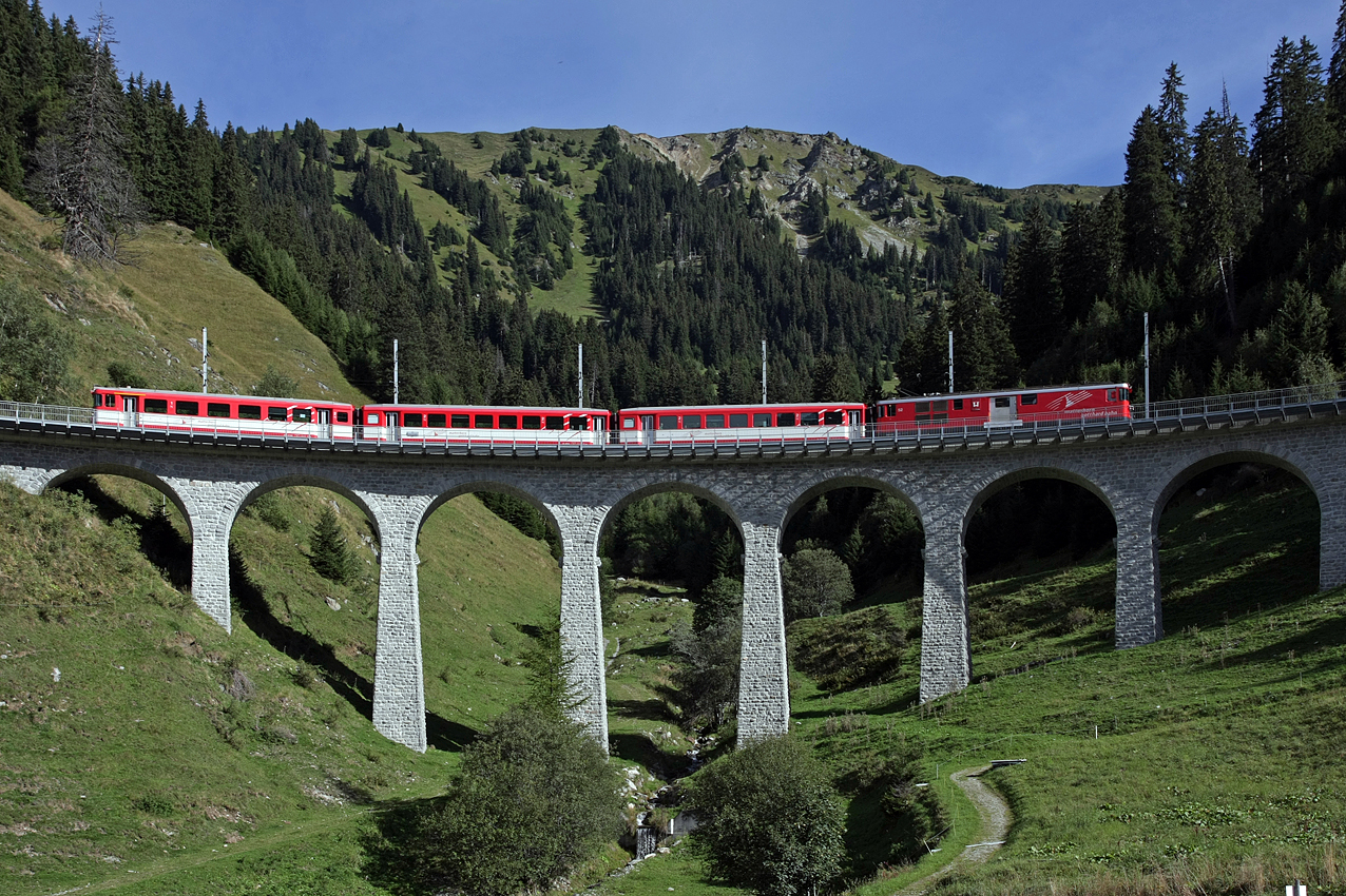 Viadukt der Rhätischen Eisenbahn bei Disentis