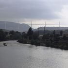 Viadukt, gesehen von Millau