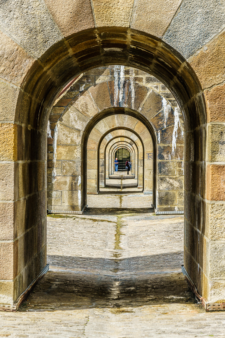 Viadukt von Morlaix - Fußgängerweg in der Brücke