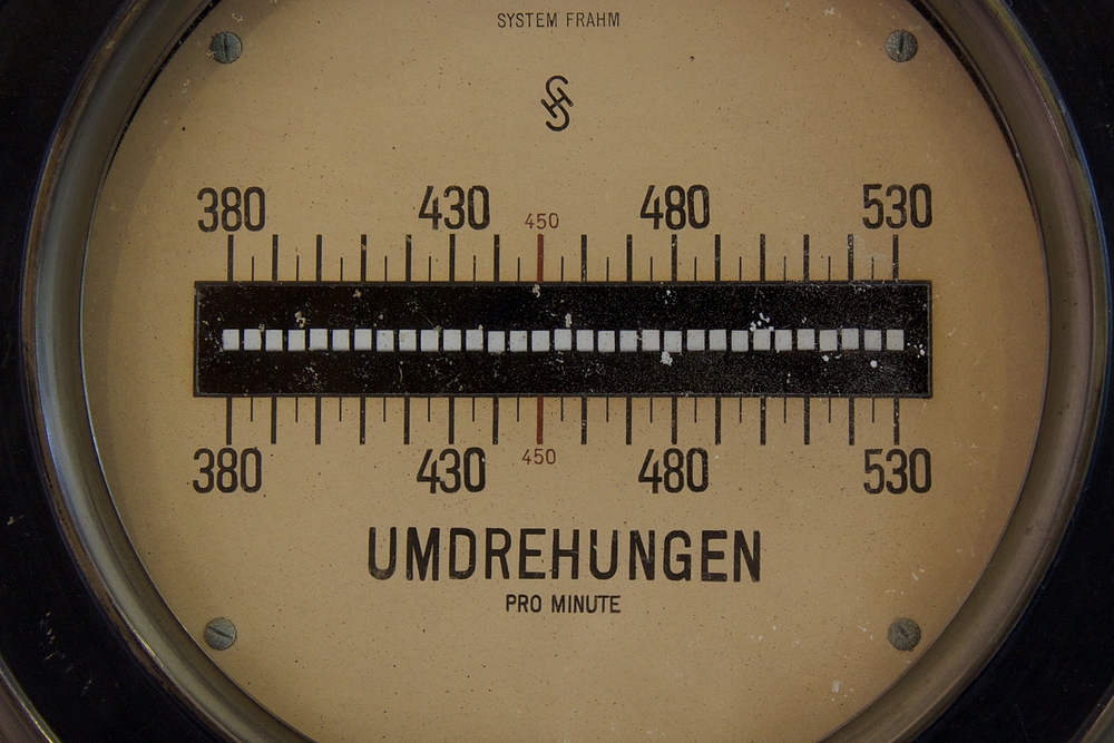 Vibrations Tachometer II