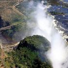 Vic Falls & Brücke zwischen Zambia und Zimbabwe; Serie Zambezi & Victoria Falls