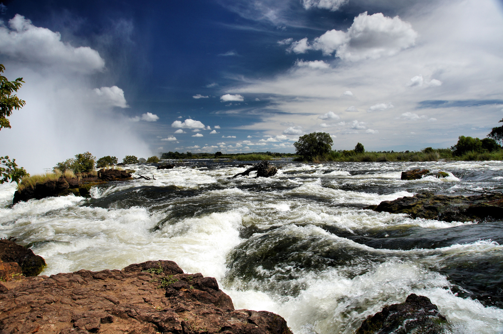 Vic Falls... gleich geht´s abwärts...